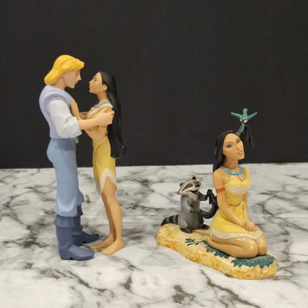 Vintage Disney Pocahontas Figurines Set Of 2 John Smith‎ Meeko Flit
